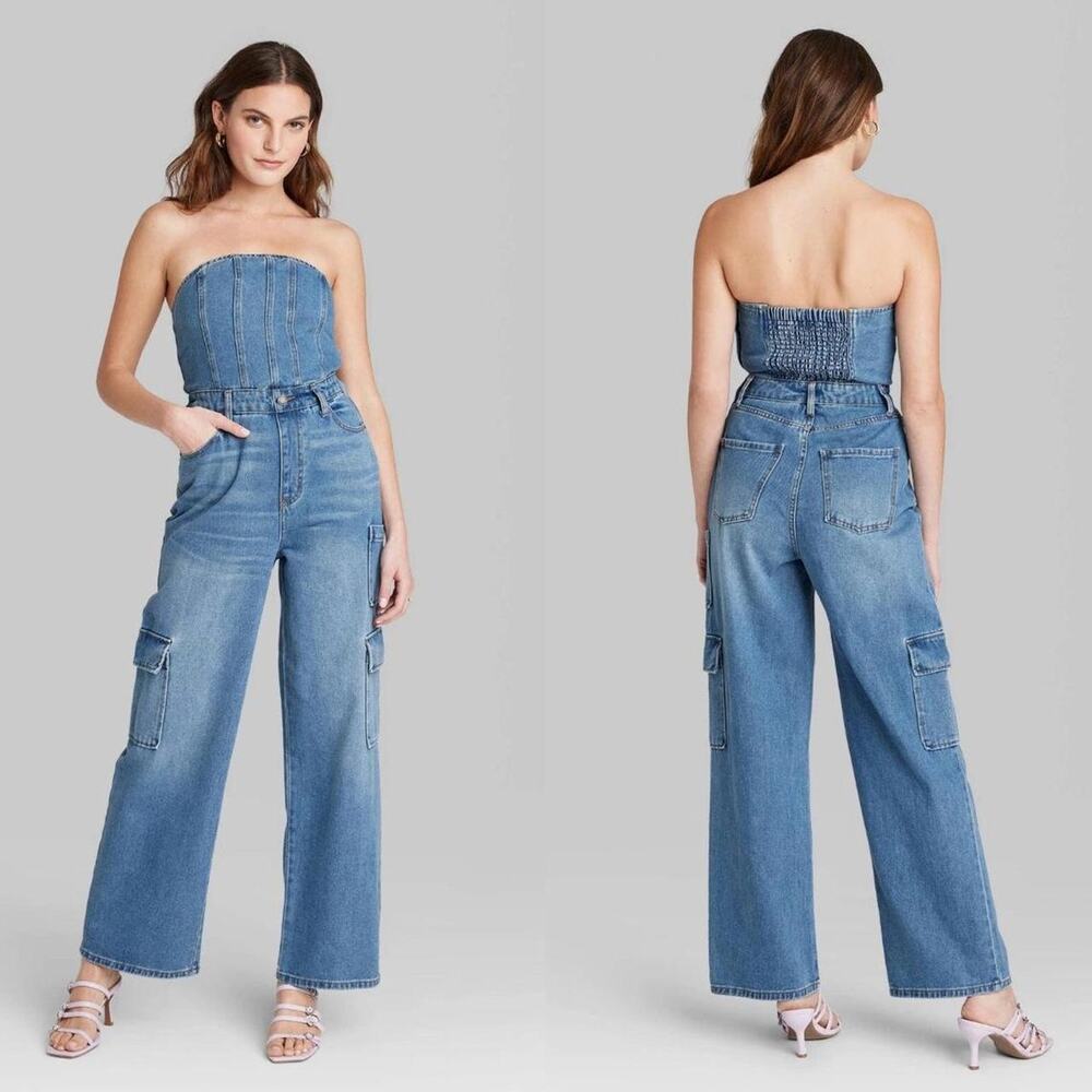 This is a denim strapless